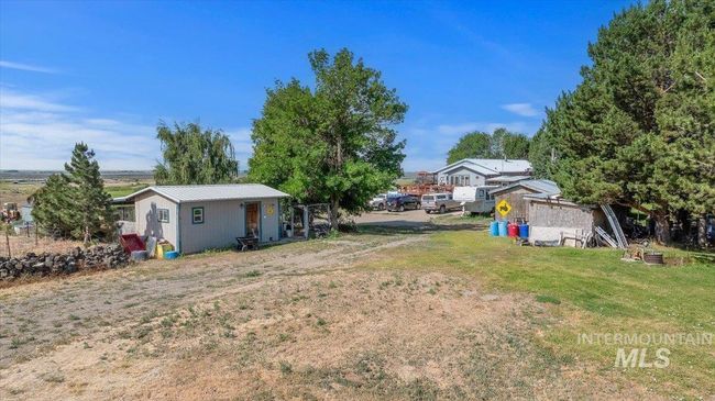 View of grassy yard | Image 40