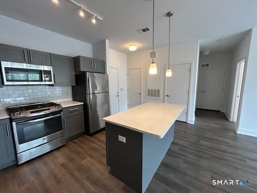 316-112a Southfield Ave, Stamford, CT, 06902-7661 | Card Image