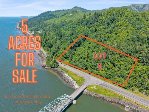 128 State Route 101, Chinook, WA, 98614-1332 | Card Image