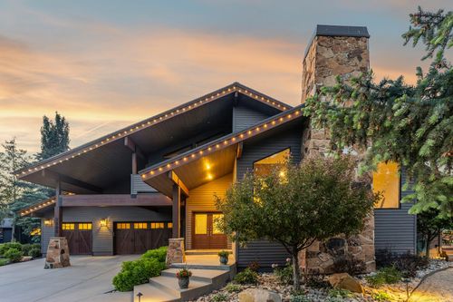 2808 Lucky John Dr, Park City, UT, 84060-6919 | Card Image