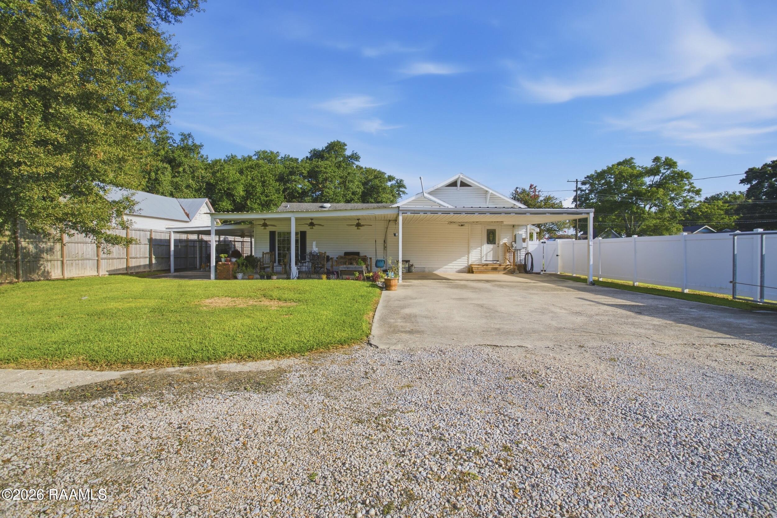 Residential in Crowley 5