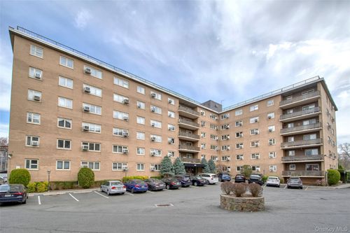 apt-4v-480 Halstead Ave, Harrison, NY, 10528-3813 | Card Image