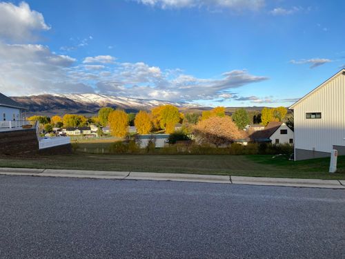 5 Black Mountain Dr, Dayton, WY, 82836-5011 | Card Image