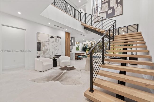 4951 University Dr, Townhouse with 3 bedrooms, 5 bathrooms and null parking in Coral Gables FL | Image 18