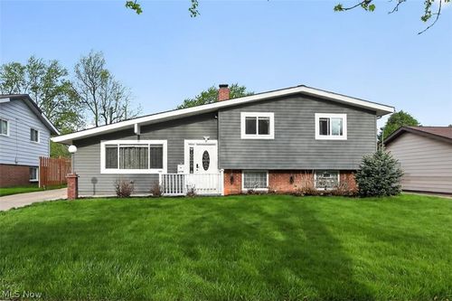 1178 Golden Gate Blvd, Mayfield Heights, OH, 44124-1817 | Card Image