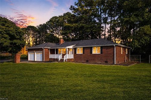 5157 Anvers Rd, Virginia Beach, VA, 23462-3634 | Card Image