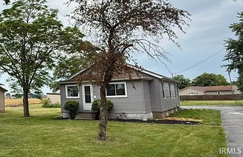 4107 N Fahlsing Rd, Woodburn, IN, 46797-9553 | Card Image