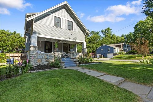 6000 Cherry St, Kansas City, MO, 64110-3028 | Card Image