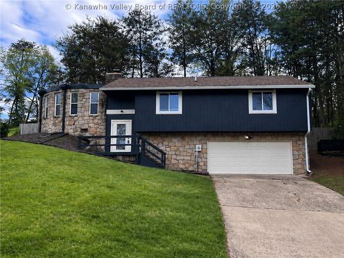 123 Woodbridge Dr, Charleston, WV, 25311-1127 | Card Image