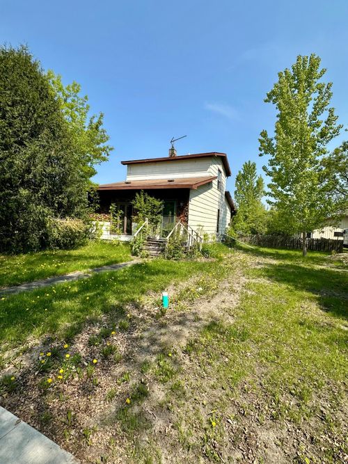 1006 9th Street, International Falls, MN, 56649 | Card Image