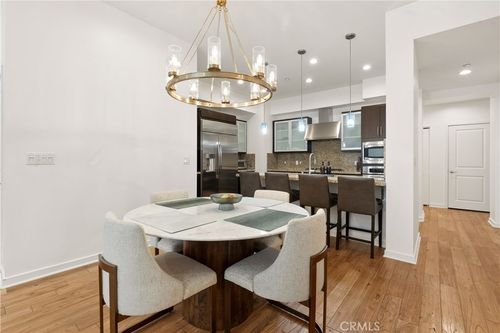 102-21 Gramercy, Irvine, CA, 92612-0008 | Card Image