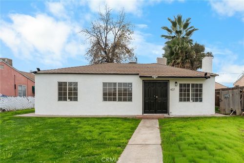 407 4th St, Bakersfield, CA, 93304-2304 | Card Image