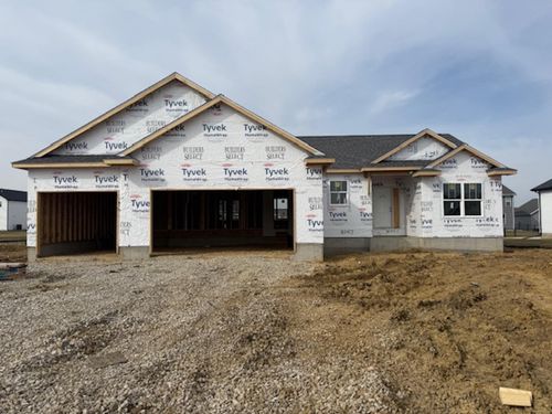 2801 Autumn Woods Dr, Cedar Falls, IA, 50613-2397 | Card Image