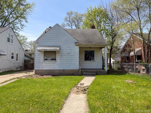 18710 Mccormick St, Detroit, MI, 48224-1014 | Card Image