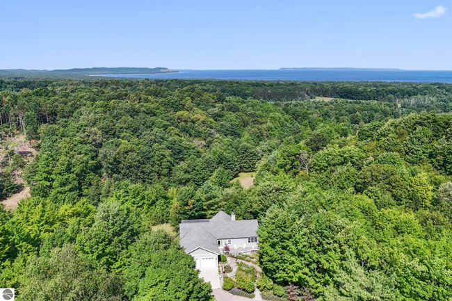 2455 E Meander Ln, House other with 3 bedrooms, 2 bathrooms and null parking in Cedar MI | Image 92