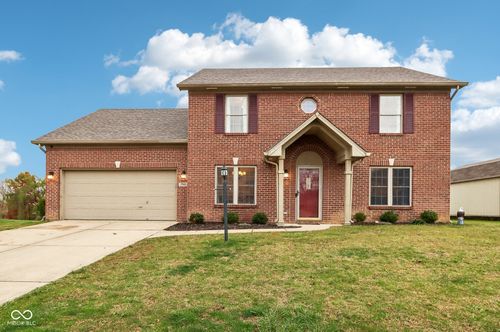 7967 Meadow Bend Circle, Indianapolis, IN, 46259 | Card Image