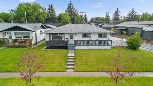 249 Acadia Dr Se, Calgary, AB, T2J0A6 | Card Image