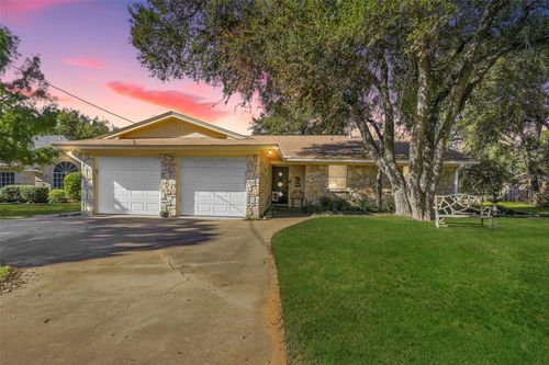 4110 Apache Trail Ct, Granbury, TX, 76048-6172 | Card Image