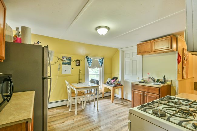 96 Water St, Home with 6 bedrooms, 2 bathrooms and 4 parking in Killingly CT | Image 22
