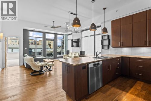 204-1329 Ellis St, Kelowna, BC, V1Y9X5 | Card Image
