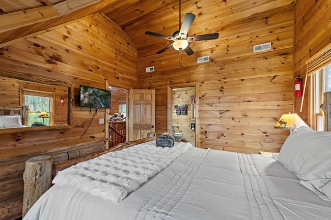 1036 Laurel Creek Trl, Home with 3 bedrooms, 4 bathrooms and null parking in Cherry Log GA | Image 24