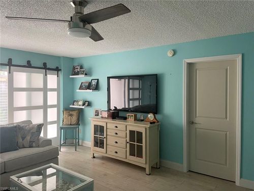 apt-107-1700 Pine Valley Dr, FORT MYERS, FL, 33907-8075 | Card Image