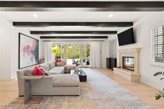 19 Quintessa Cir, House other with 4 bedrooms, 5 bathrooms and null parking in Las Vegas NV | Image 20