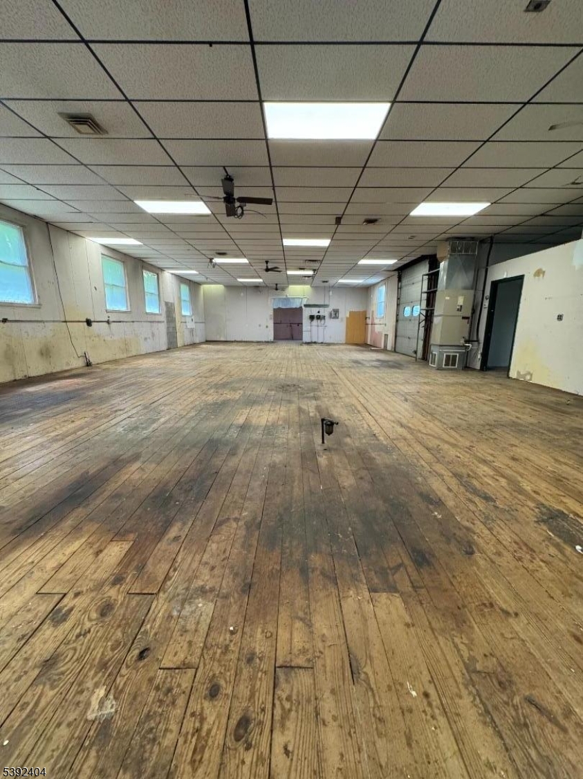 Commercial Lease in Jefferson Twp. 5