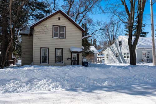 725 Jackson St, Wausau, WI, 54403-5645 | Card Image