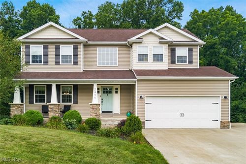 2495 Odessa Dr, Zanesville, OH, 43701-7533 | Card Image