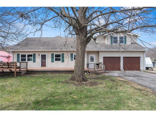 W8040 State Road 29, River Falls, WI, 54022-4221 | Card Image