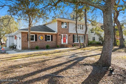 1706 Bay Tree Court Sw, Ocean Isle Beach, NC, 28469 | Card Image