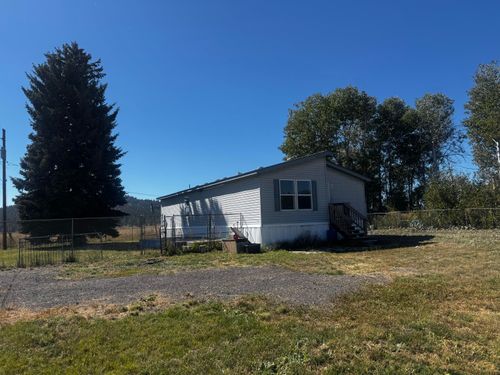 27022 Lane St, Chiloquin, OR, 97624-8778 | Card Image