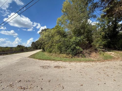 210 Lawrence, Thayer, MO, 65791-8407 | Card Image