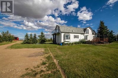 0 54 St, House other with 4 bedrooms, 2 bathrooms and null parking in Rycroft AB | Image 3