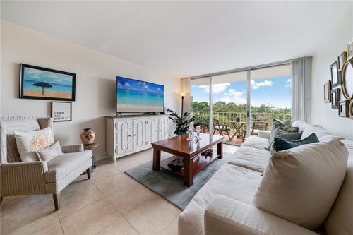 apt-419-13120 Sw 92nd Ave, Miami, FL, 33176-5713 | Card Image