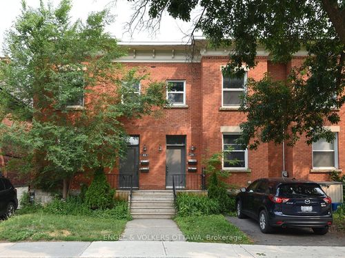 1-81 3rd Ave, Ottawa, ON, K1S2J7 | Card Image