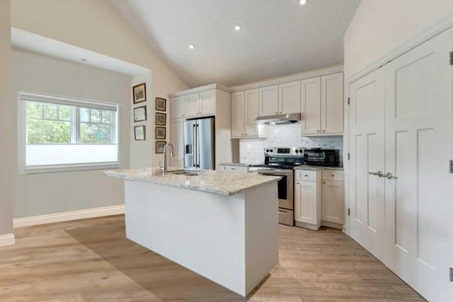 930 9 St, House other with 8 bedrooms, 7 bathrooms and 4 parking in Canmore AB | Image 48