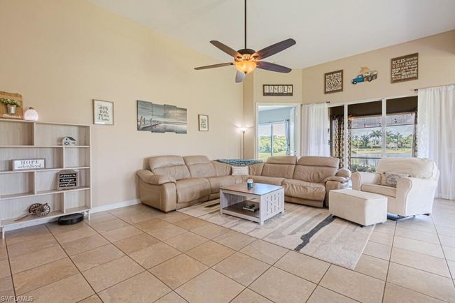 2258 Heydon Cir W, House other with 3 bedrooms, 3 bathrooms and null parking in Naples FL | Image 6