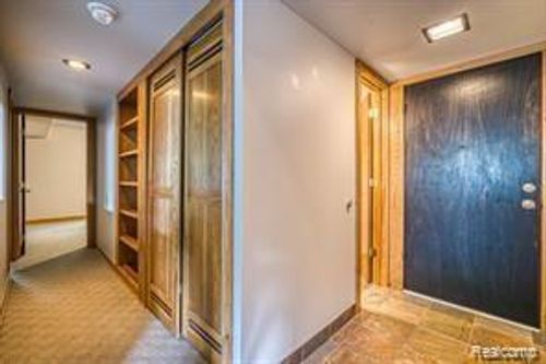 apt-1108-527 E University Dr, Rochester, MI, 48307-2182 | Card Image
