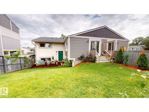 623 Willow Crt Nw, Edmonton, AB, T5T2K7 | Card Image