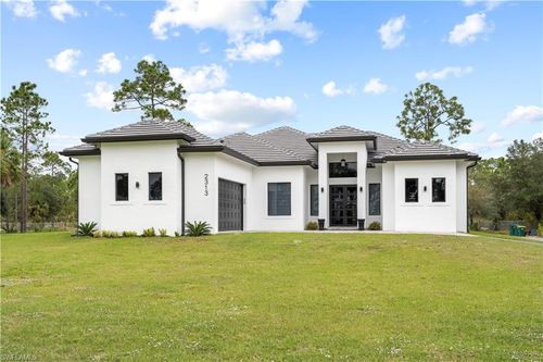 2313 6th Ave Se, Naples, FL, 34117 | Card Image