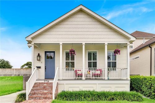 5756 Warrington Dr, New Orleans, LA, 70122-3406 | Card Image