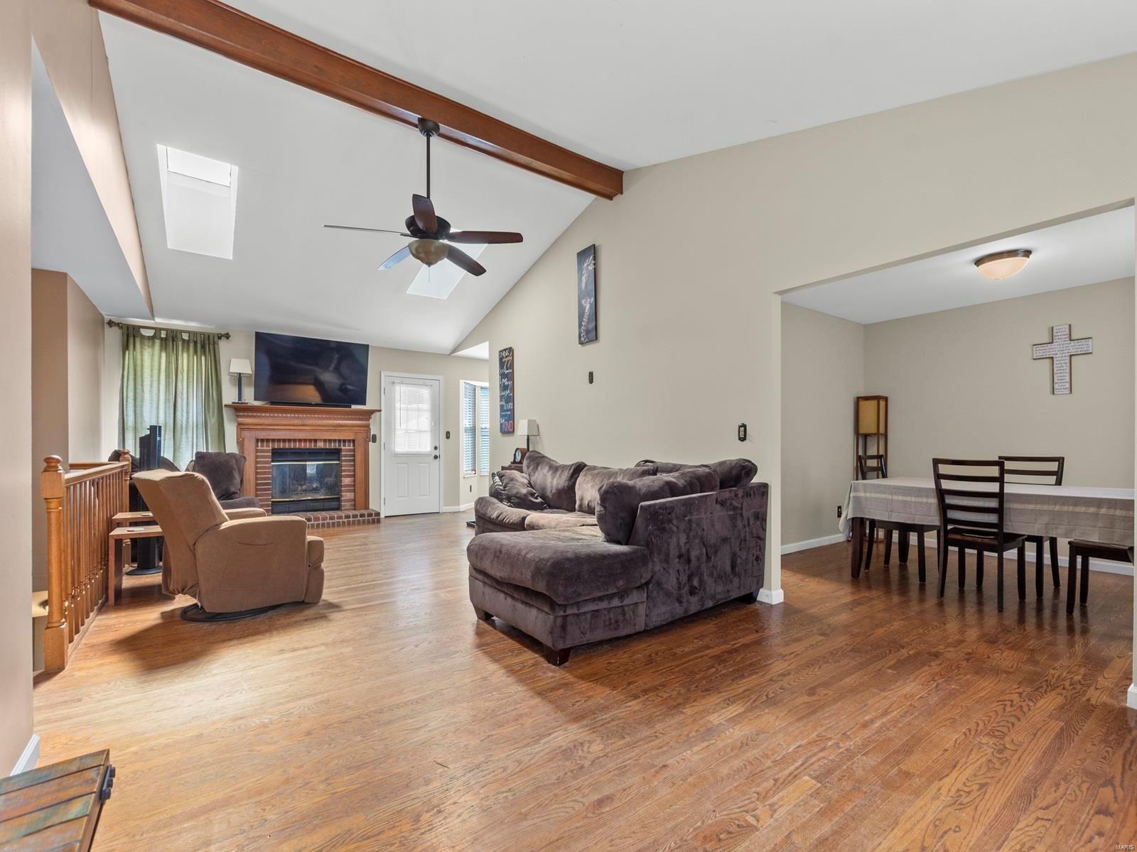 Brass Rail Dr, Saint Louis, MO 63129