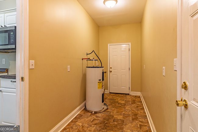 807 June Dr, House other with 3 bedrooms, 2 bathrooms and null parking in Montezuma GA | Image 9