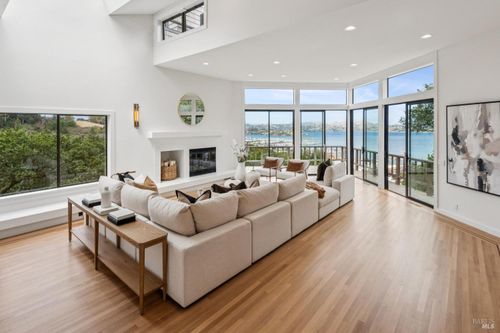1 Laurel Lane, Sausalito, CA, 94965 | Card Image
