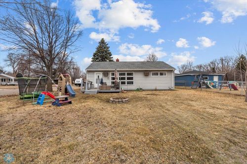 701 Main St, Breckenridge, MN, 56520-1251 | Card Image