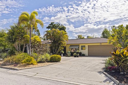6848 16th Way S, St Petersburg, FL, 33712 | Card Image