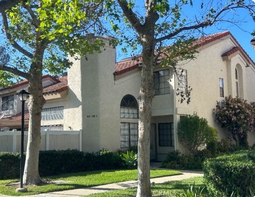 unit-1-22933 Estoril Dr, Diamond Bar, CA, 91765-5404 | Card Image