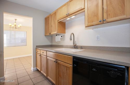 143-7550 N 12th St, Phoenix, AZ, 85020-4571 | Card Image